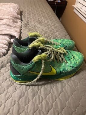 Kobe 5 Customs original colorway is the chaos